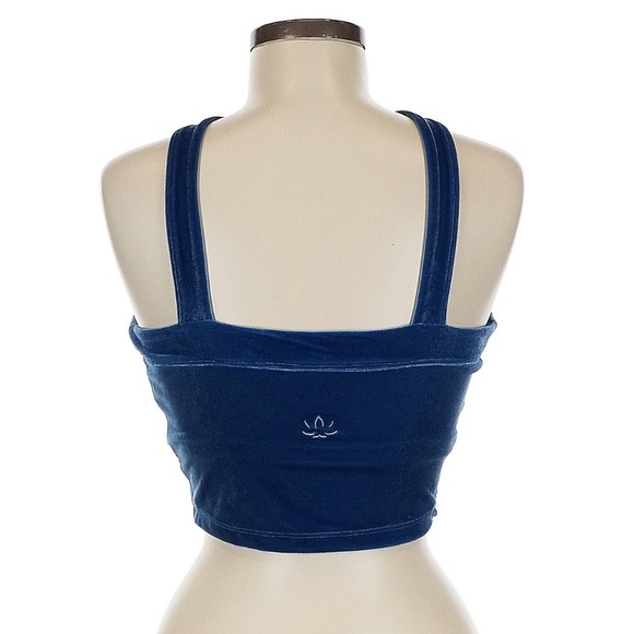 Beyond Yoga Converge Cropped Tank - Picture 2 of 10